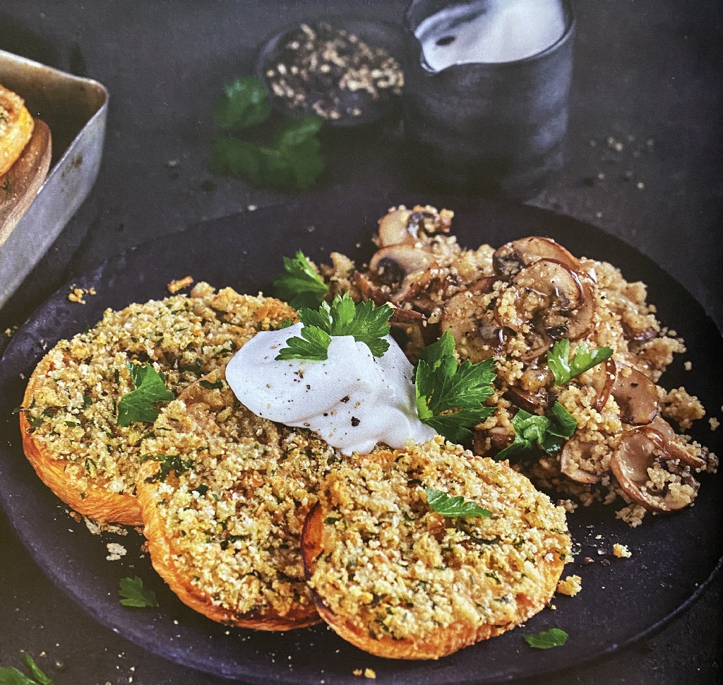 Steckrüben à la Bordelaise mit Champignon‑Couscous