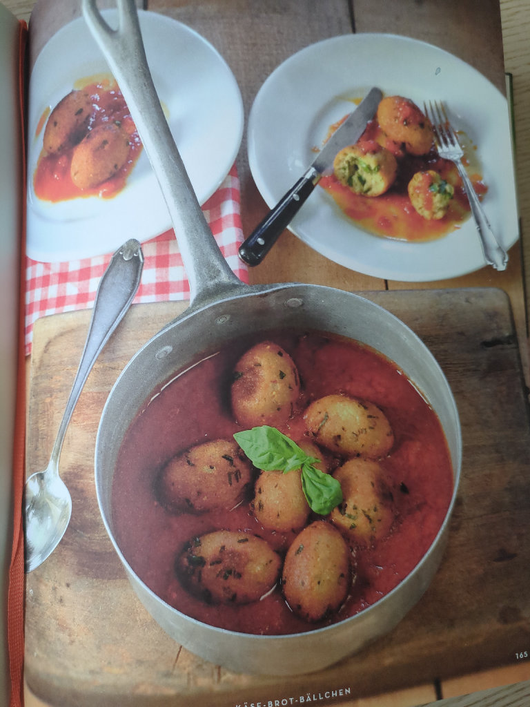 Käse-Brot-Bällchen (Polpette cacio e ova)